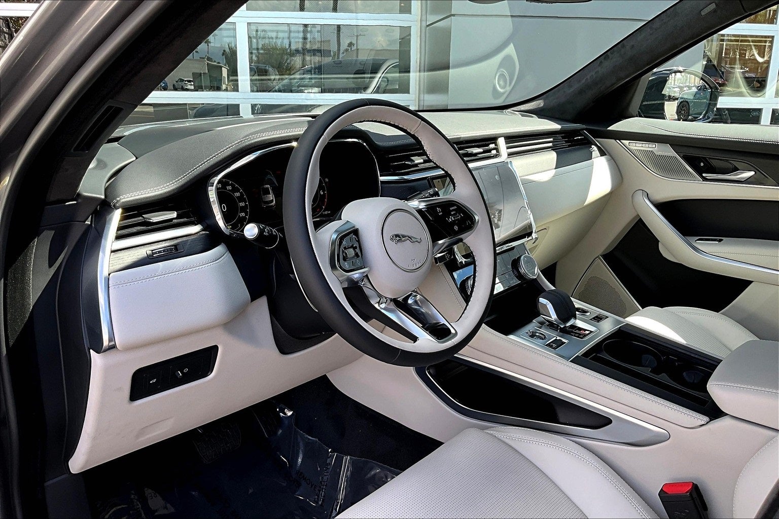 2026 Jaguar F-PACE P250 R-Dynamic S