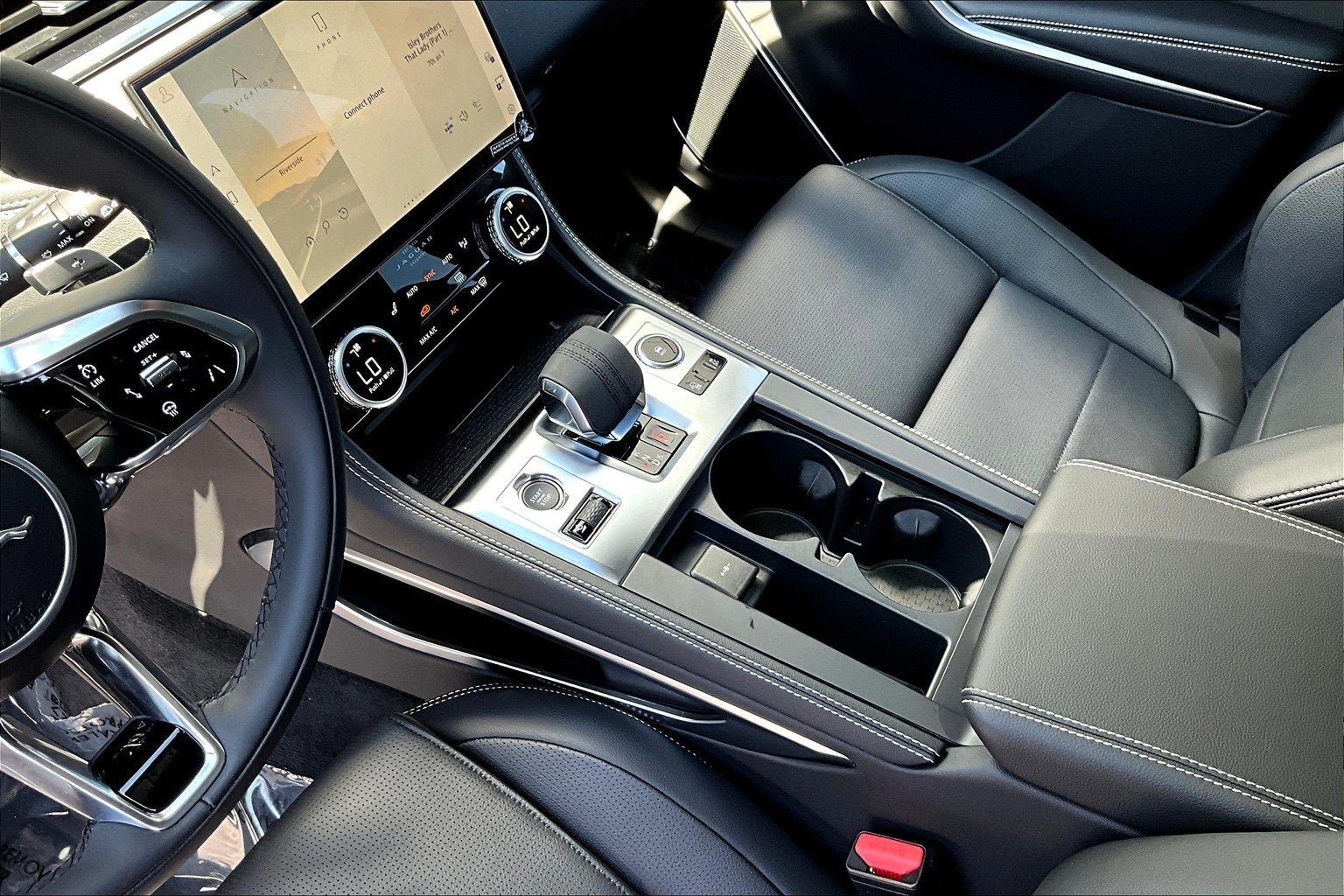 2026 Jaguar F-PACE P250 R-Dynamic S