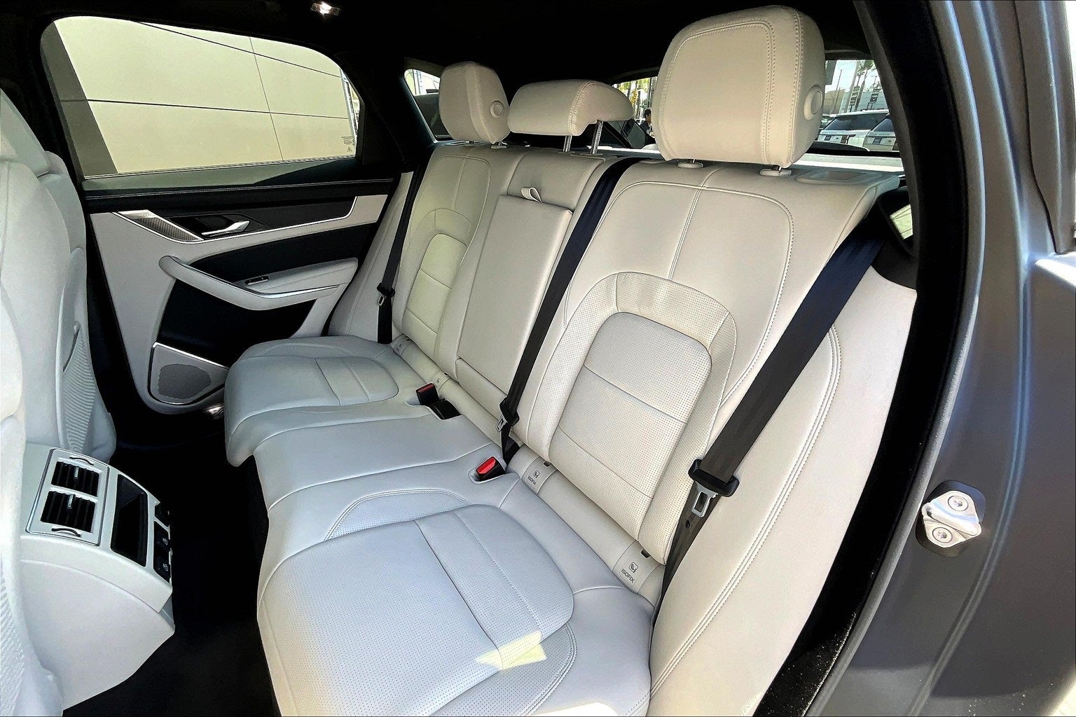 2026 Jaguar F-PACE P250 R-Dynamic S