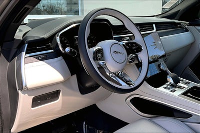 2026 Jaguar F-PACE P250 R-Dynamic S