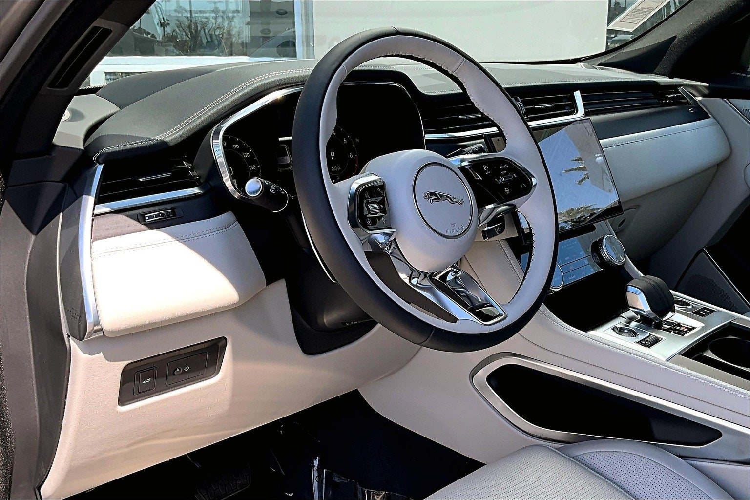 2026 Jaguar F-PACE P250 R-Dynamic S