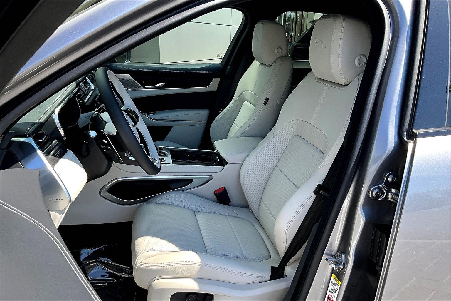 2026 Jaguar F-PACE P250 R-Dynamic S