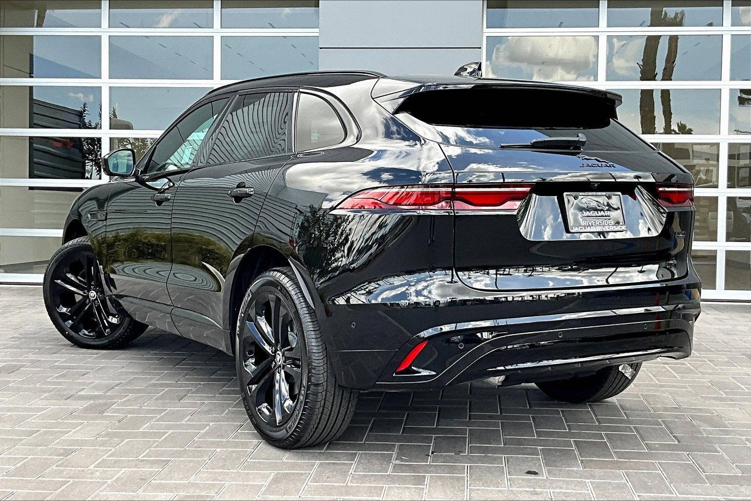 2026 Jaguar F-PACE P250 R-Dynamic S