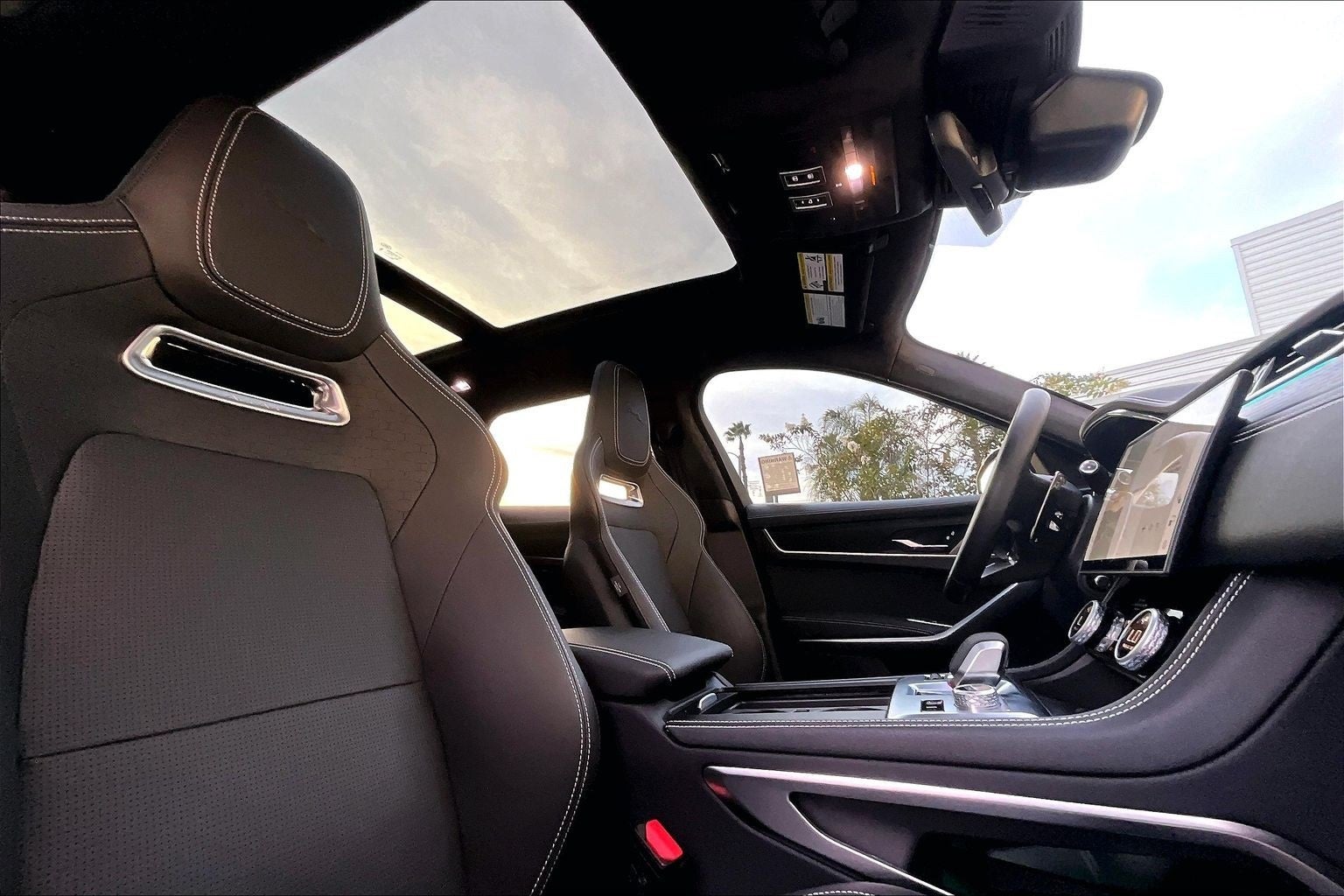 2026 Jaguar F-PACE P250 R-Dynamic S