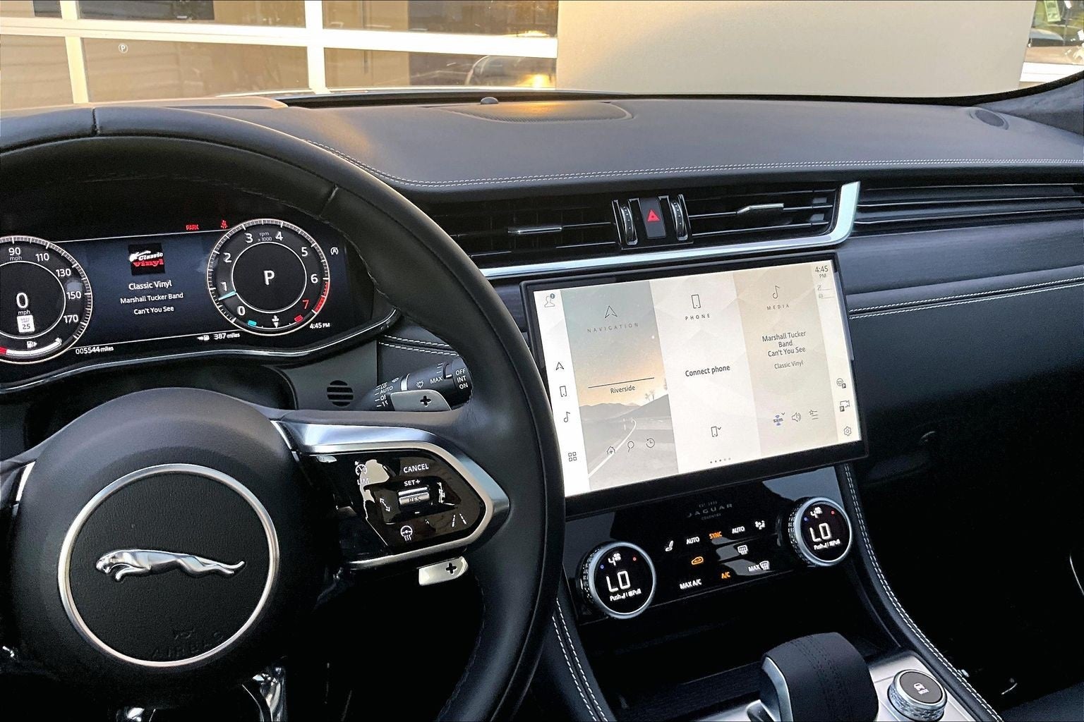 2026 Jaguar F-PACE P250 R-Dynamic S