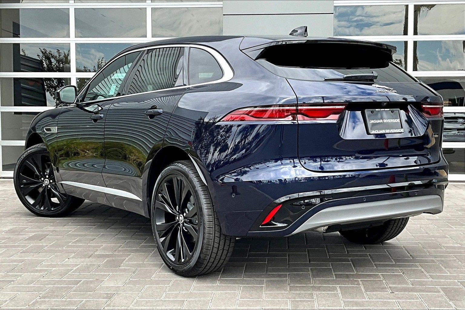 2026 Jaguar F-PACE P250 R-Dynamic S