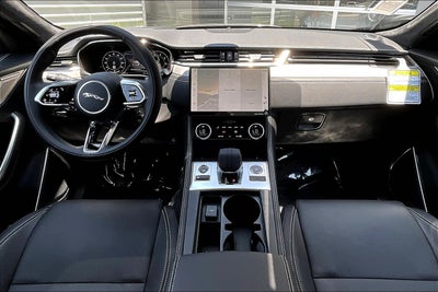 2026 Jaguar F-PACE P400 R-Dynamic S