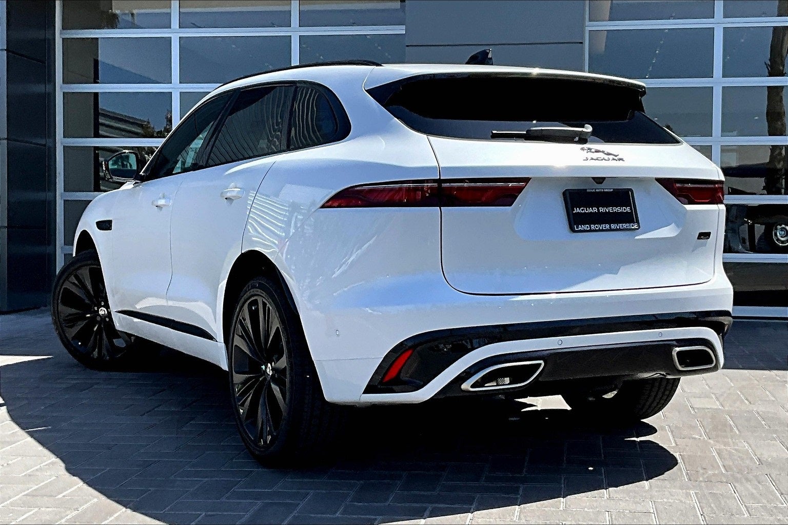 2026 Jaguar F-PACE P400 R-Dynamic S