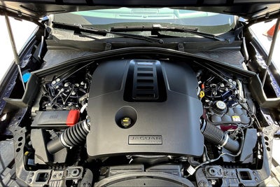 2025 Jaguar F-PACE P400 R-Dynamic S