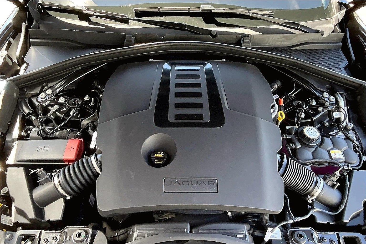 2026 Jaguar F-PACE P400 R-Dynamic S