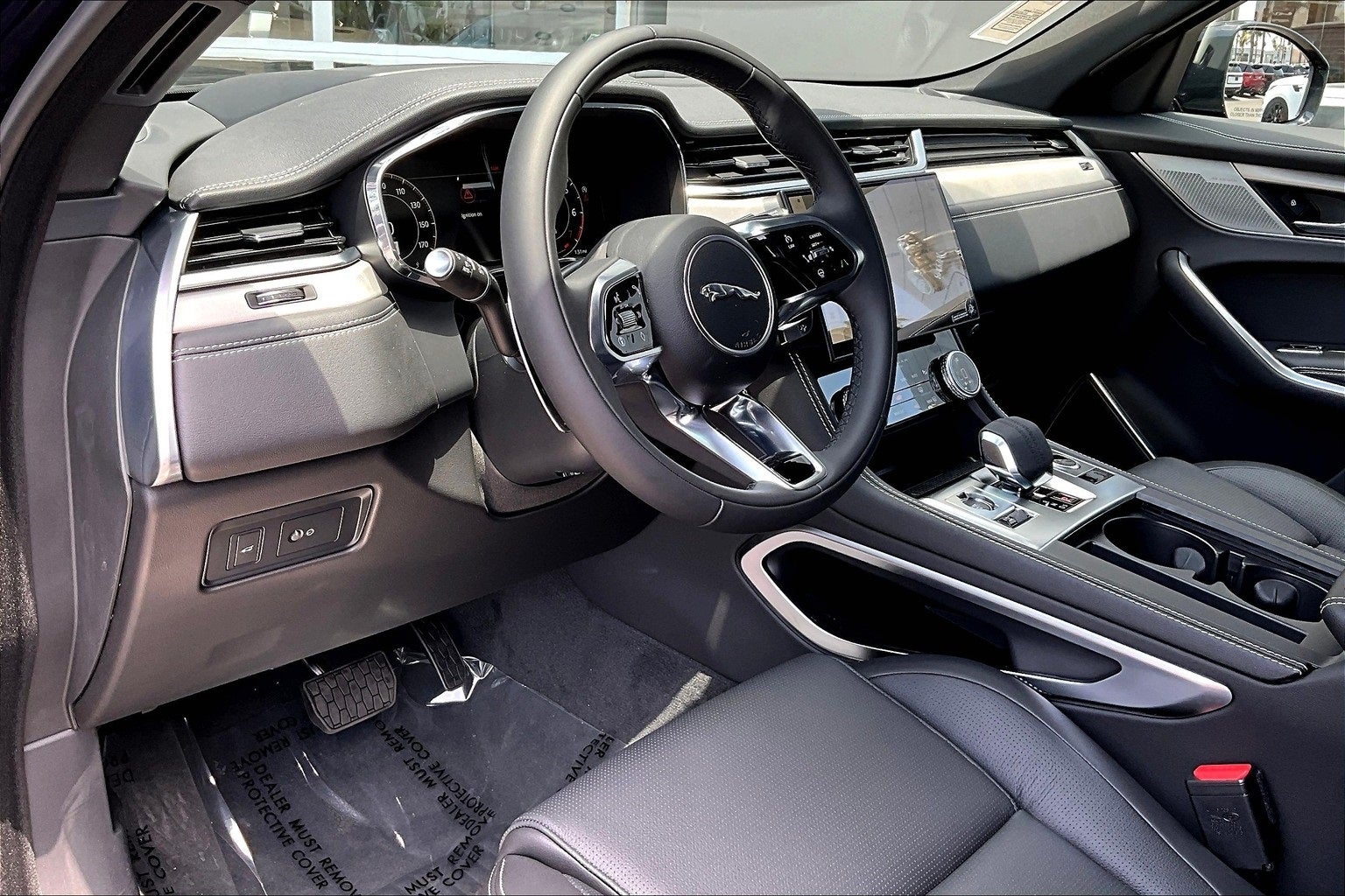 2026 Jaguar F-PACE P400 R-Dynamic S