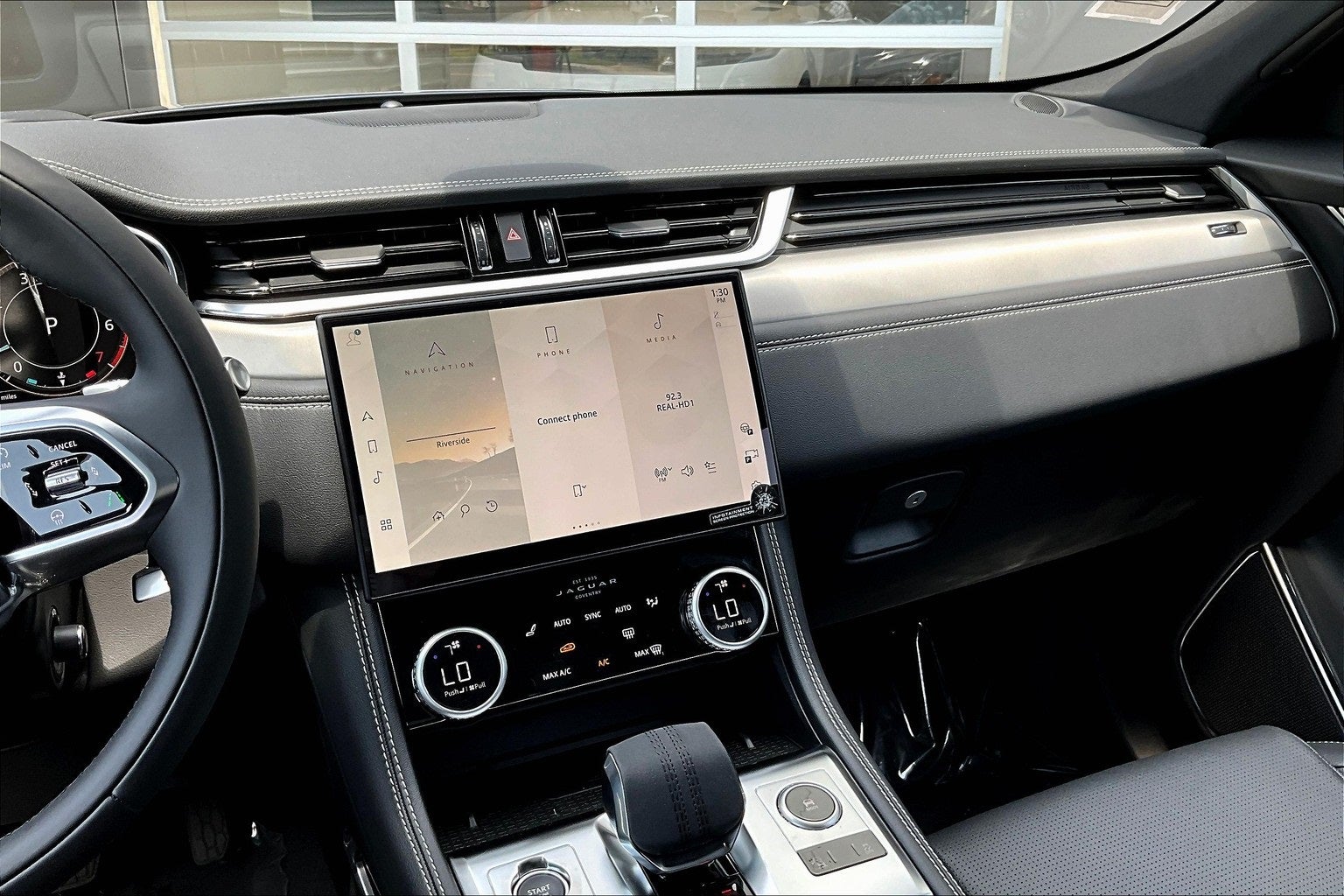 2026 Jaguar F-PACE P400 R-Dynamic S