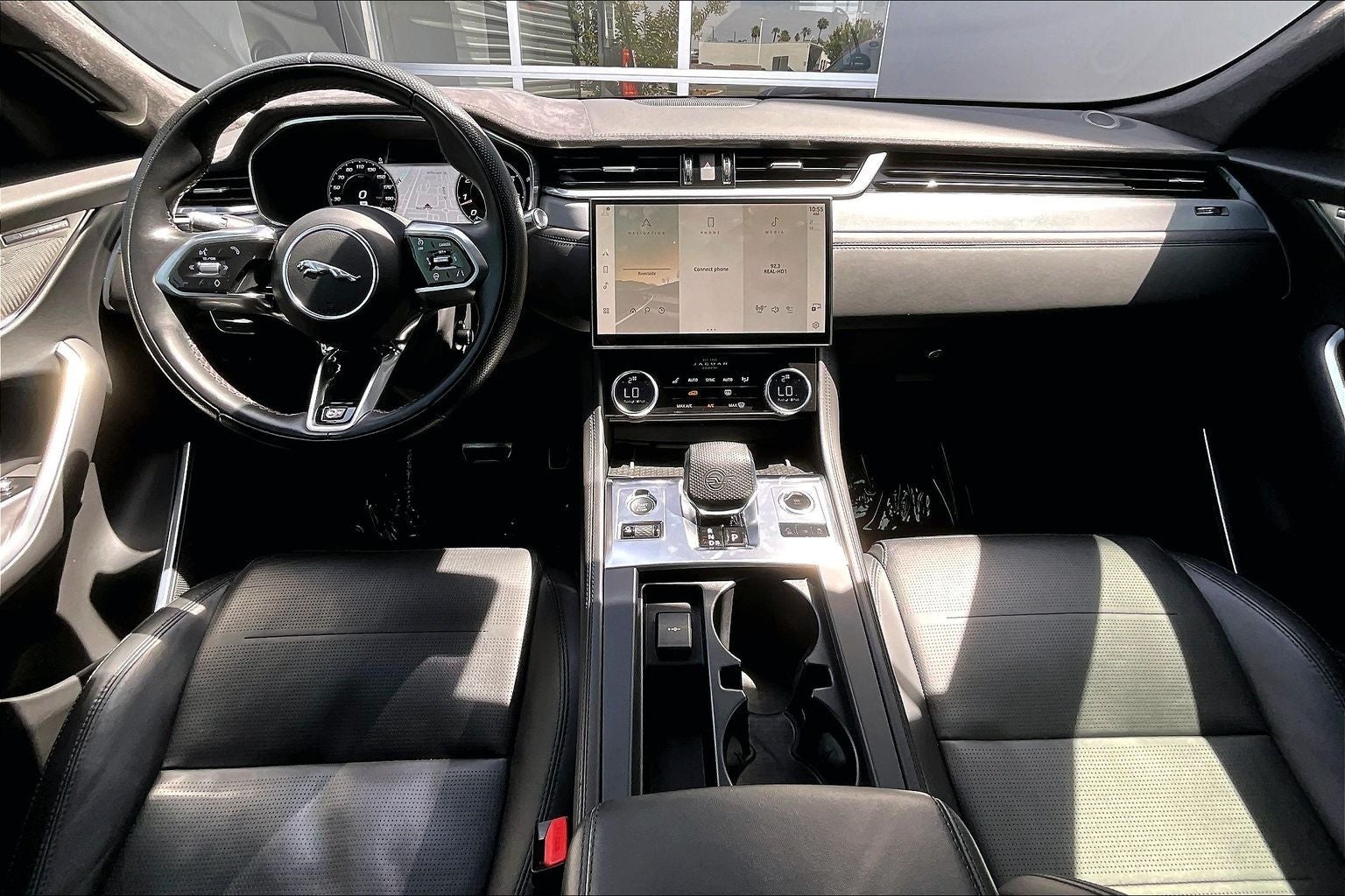 2022 Jaguar F-PACE SVR