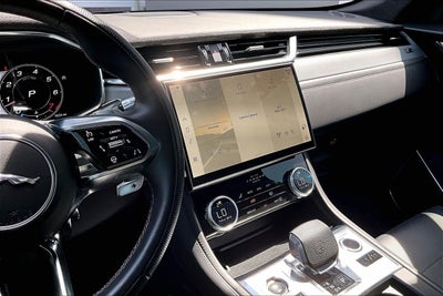 2022 Jaguar F-PACE SVR