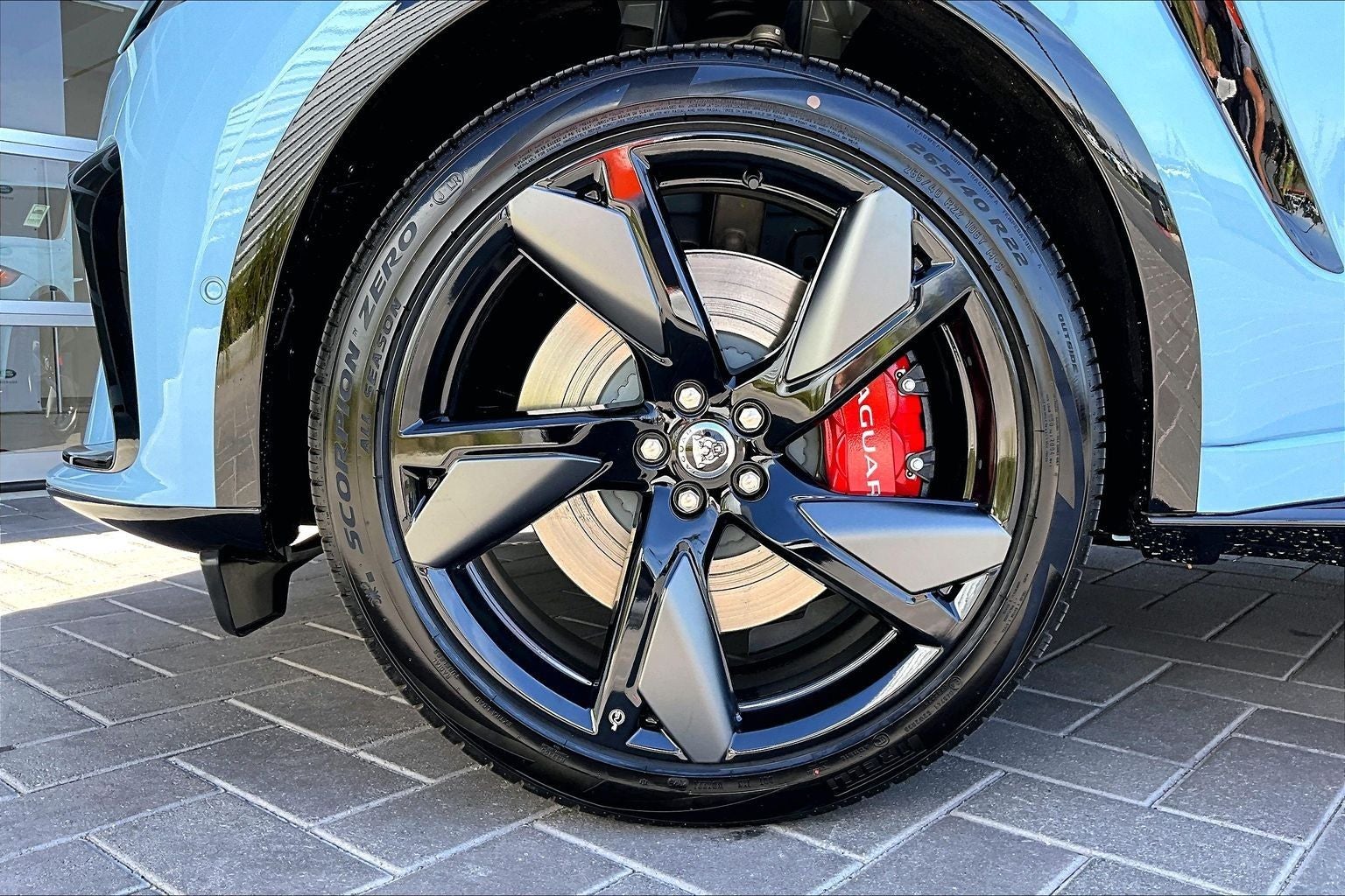 2026 Jaguar F-PACE SVR