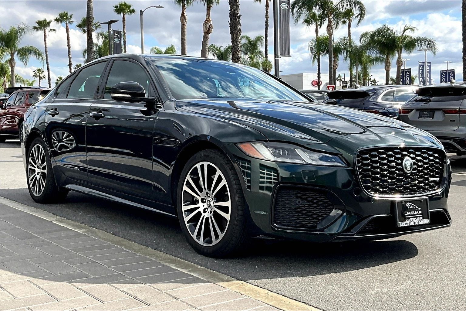 2024 Jaguar XF R-Dynamic SE