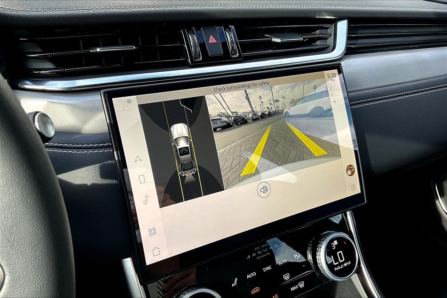 2024 Jaguar XF R-Dynamic SE