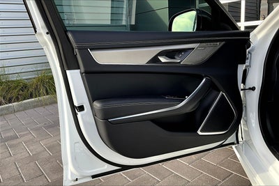 2024 Jaguar XF R-Dynamic SE