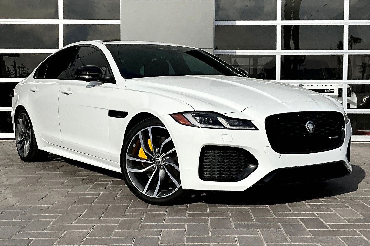 2024 Jaguar XF R-Dynamic SE