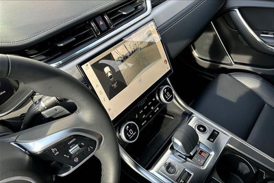 2024 Jaguar XF R-Dynamic SE