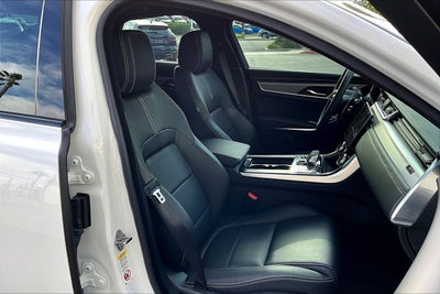 2024 Jaguar XF R-Dynamic SE