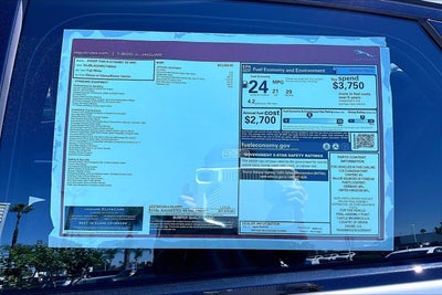 2024 Jaguar XF R-Dynamic SE