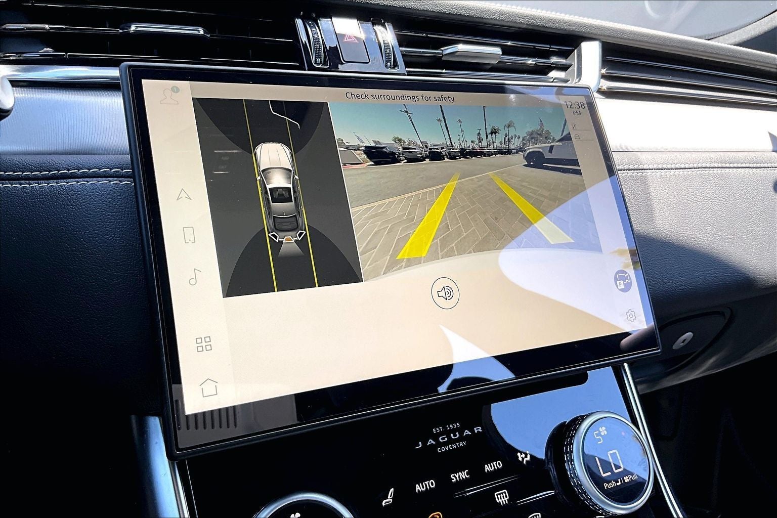 2024 Jaguar XF R-Dynamic SE