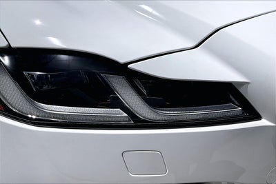 2024 Jaguar XF R-Dynamic SE