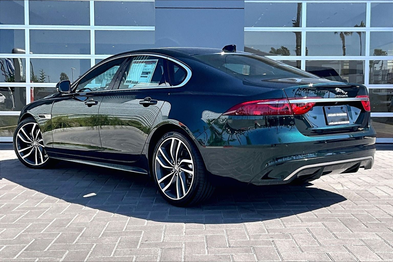 2024 Jaguar XF R-Dynamic SE