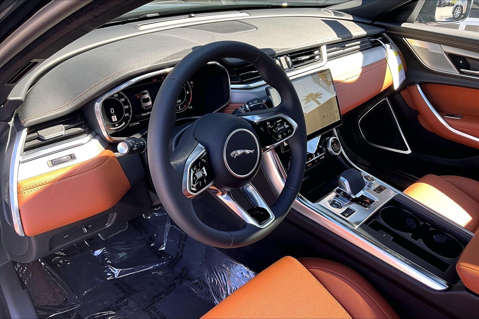 2024 Jaguar XF R-Dynamic SE