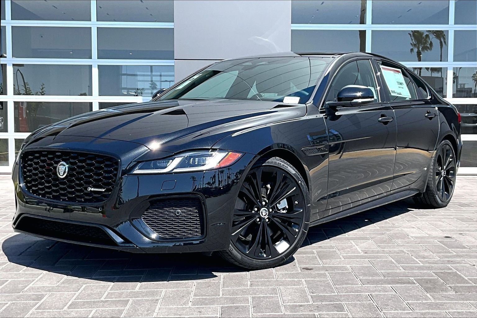 2024 Jaguar XF R-Dynamic SE