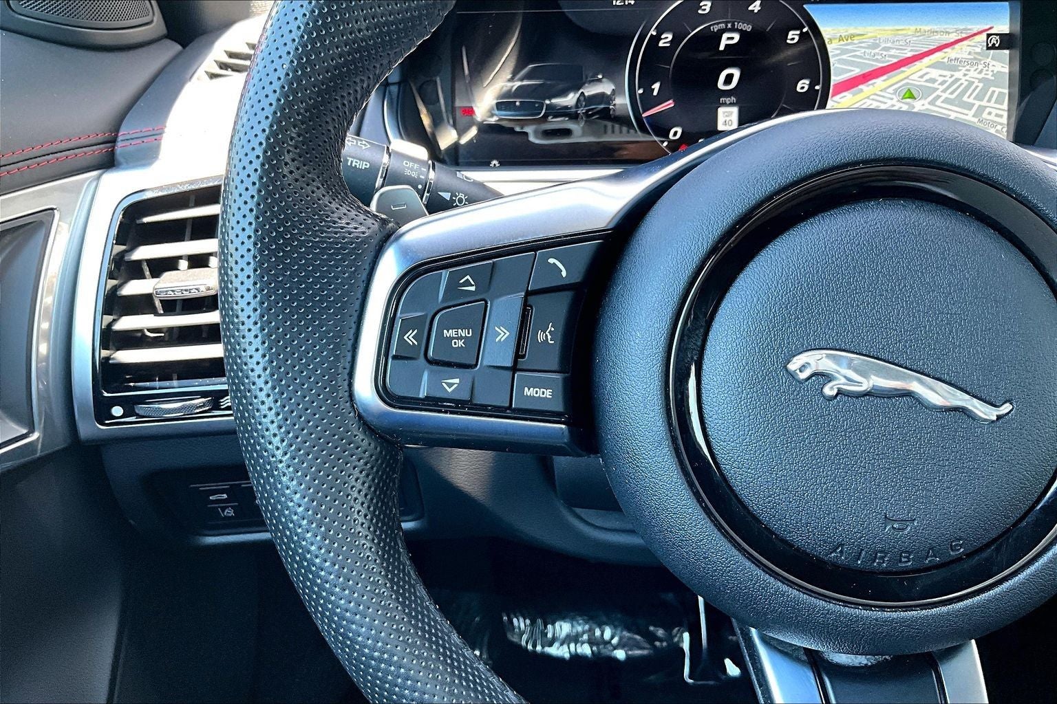 2021 Jaguar F-TYPE R