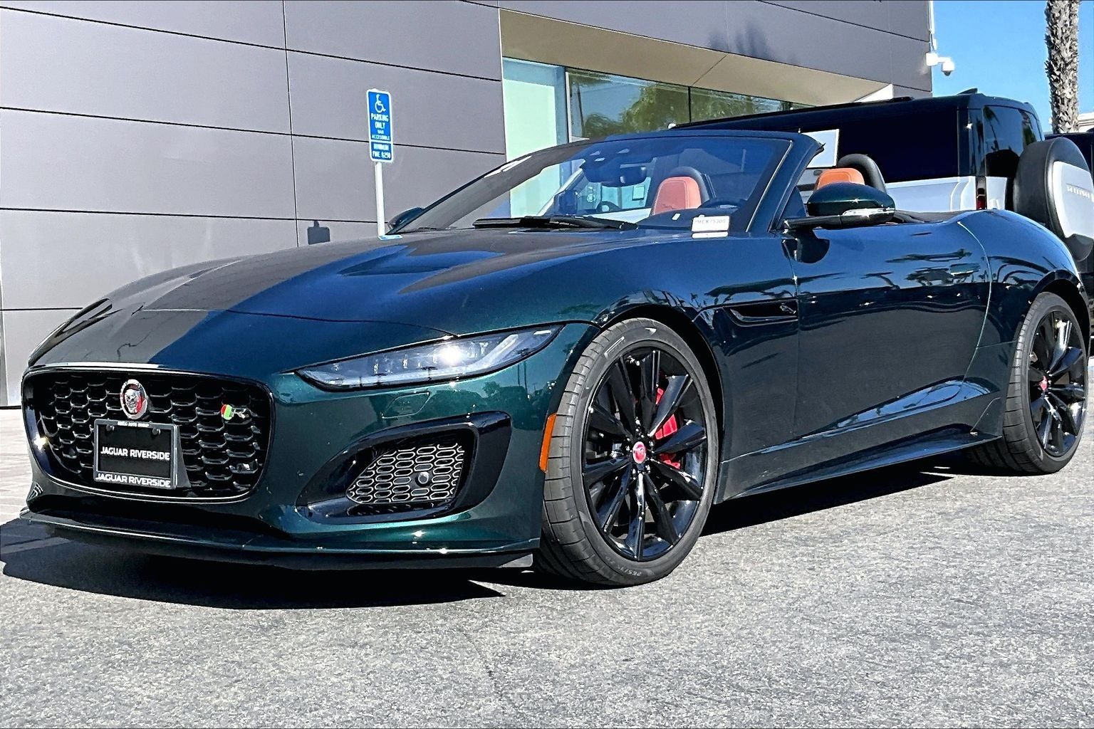 2021 Jaguar F-TYPE R