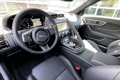 2024 Jaguar F-TYPE P450