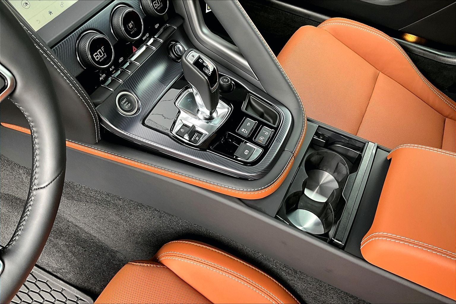 2024 Jaguar F-TYPE P450