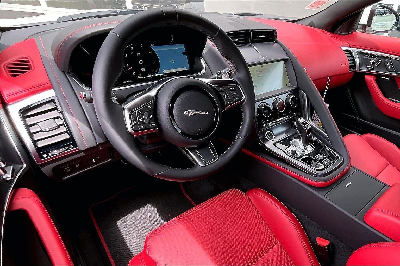 2024 Jaguar F-TYPE P450