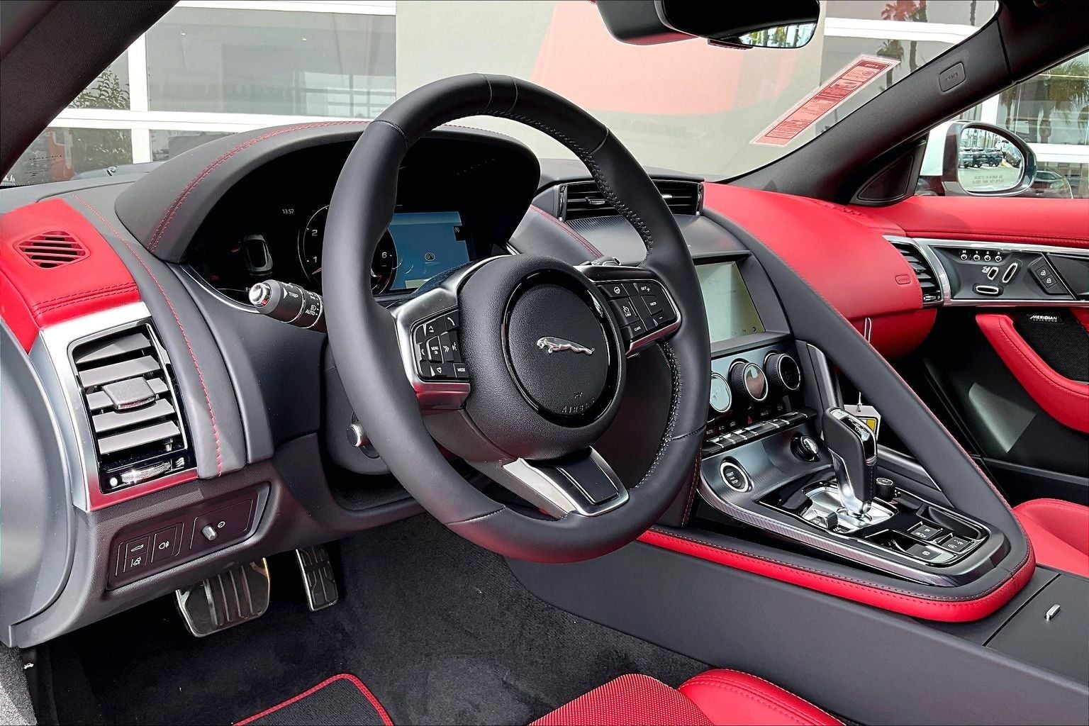 2024 Jaguar F-TYPE P450
