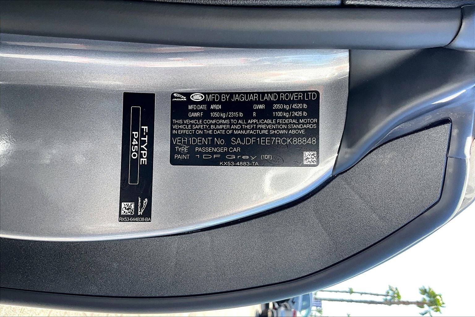 2024 Jaguar F-TYPE P450