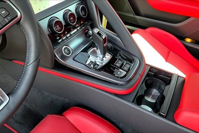 2024 Jaguar F-TYPE P450