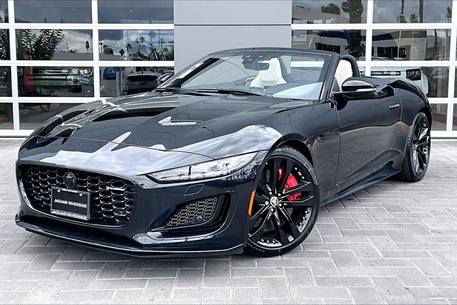 2024 Jaguar F-TYPE P450