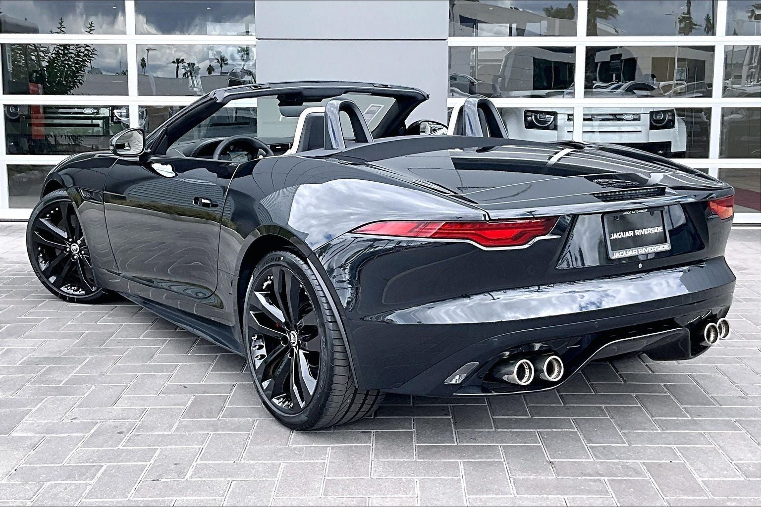 2024 Jaguar F-TYPE P450