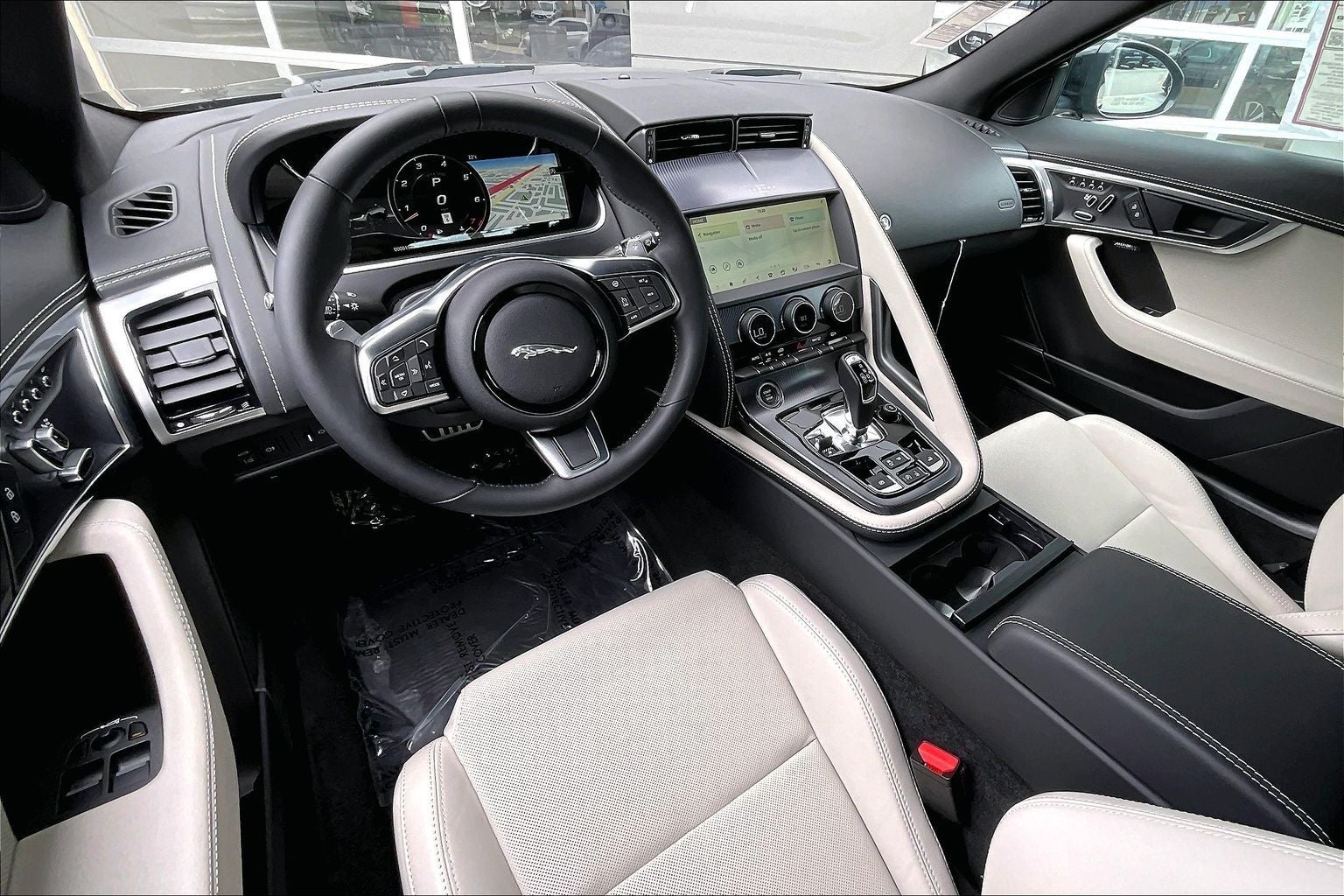 2024 Jaguar F-TYPE P450