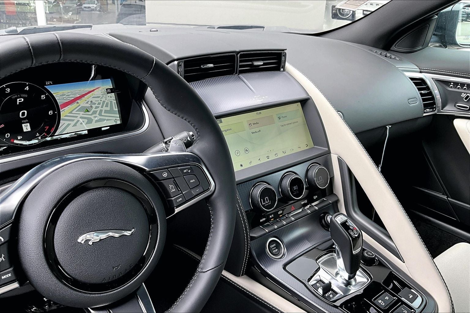 2024 Jaguar F-TYPE P450