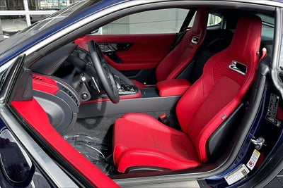 2024 Jaguar F-TYPE P450