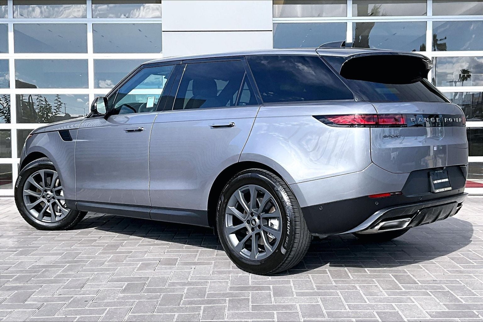 2025 Land Rover Range Rover Sport S