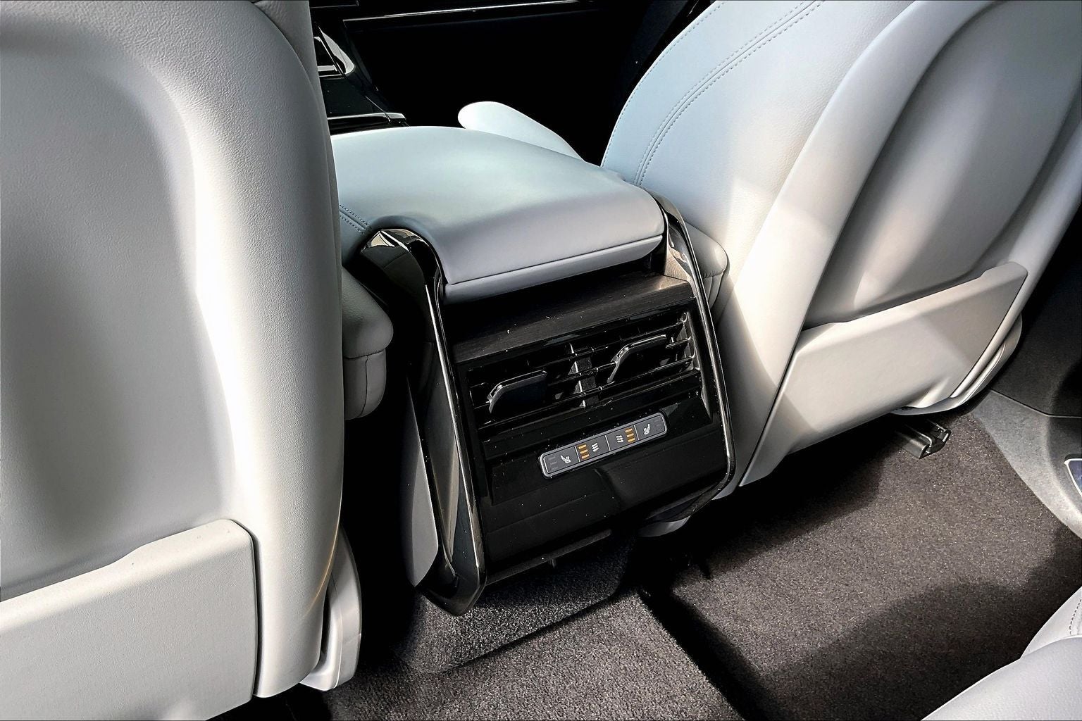 2025 Land Rover Range Rover Sport S