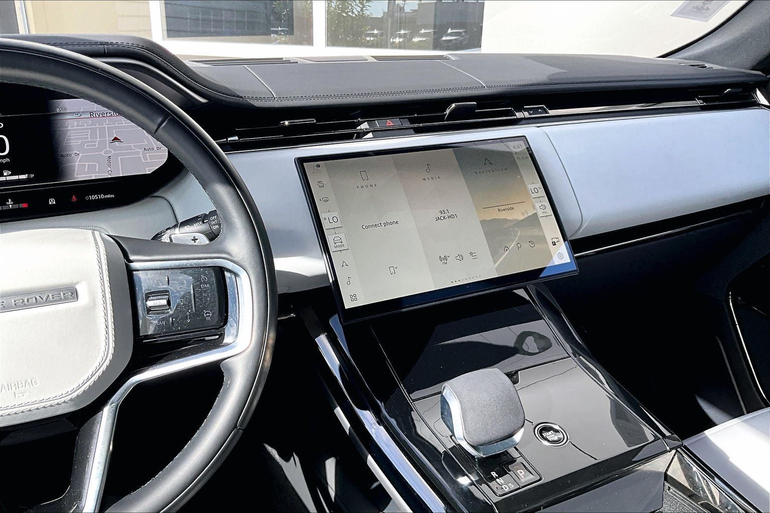 2025 Land Rover Range Rover Sport S