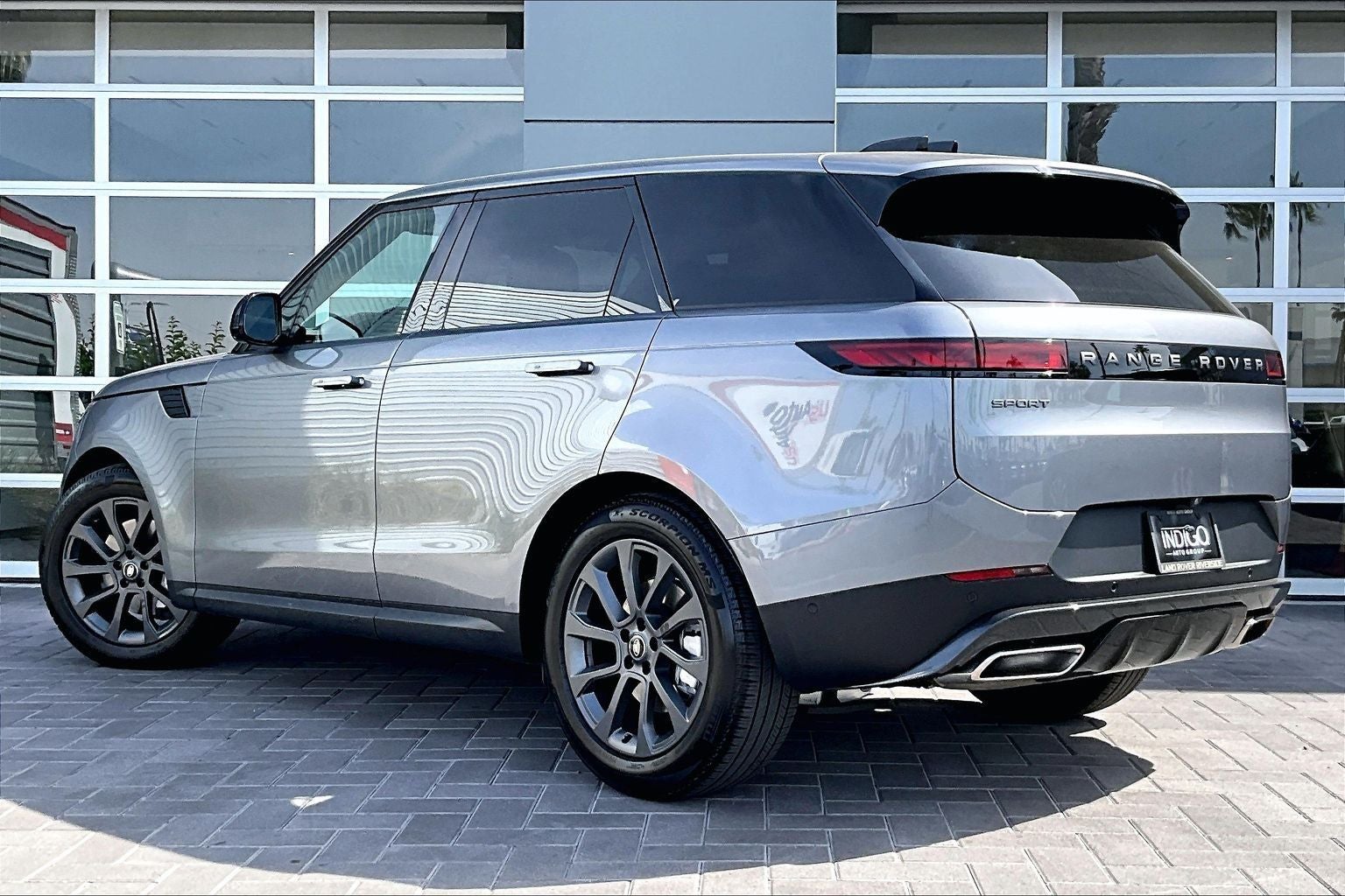 2025 Land Rover Range Rover Sport S