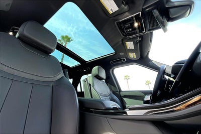 2025 Land Rover Range Rover Sport S