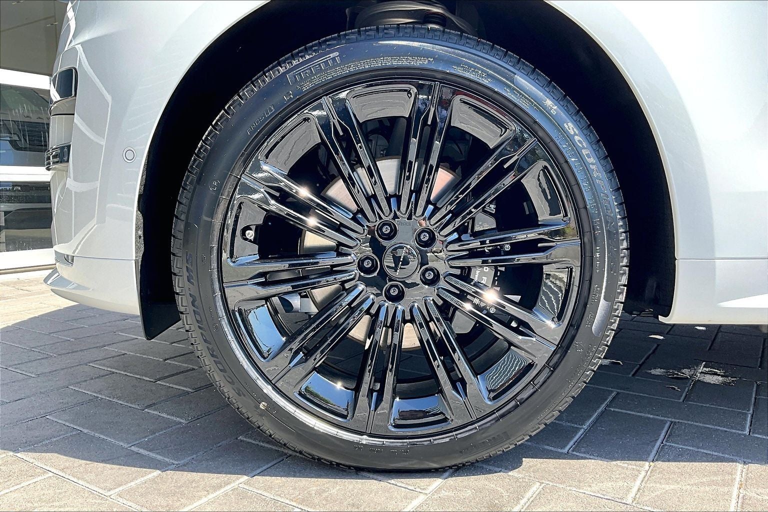 2026 Land Rover Range Rover Sport Plug-in Hybrid Dynamic SE